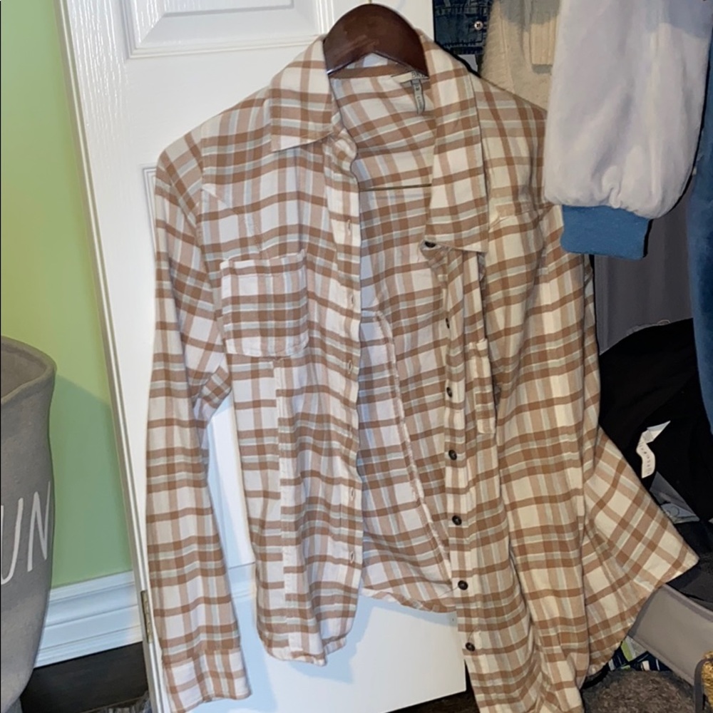 Flannel - Picture 3 of 3